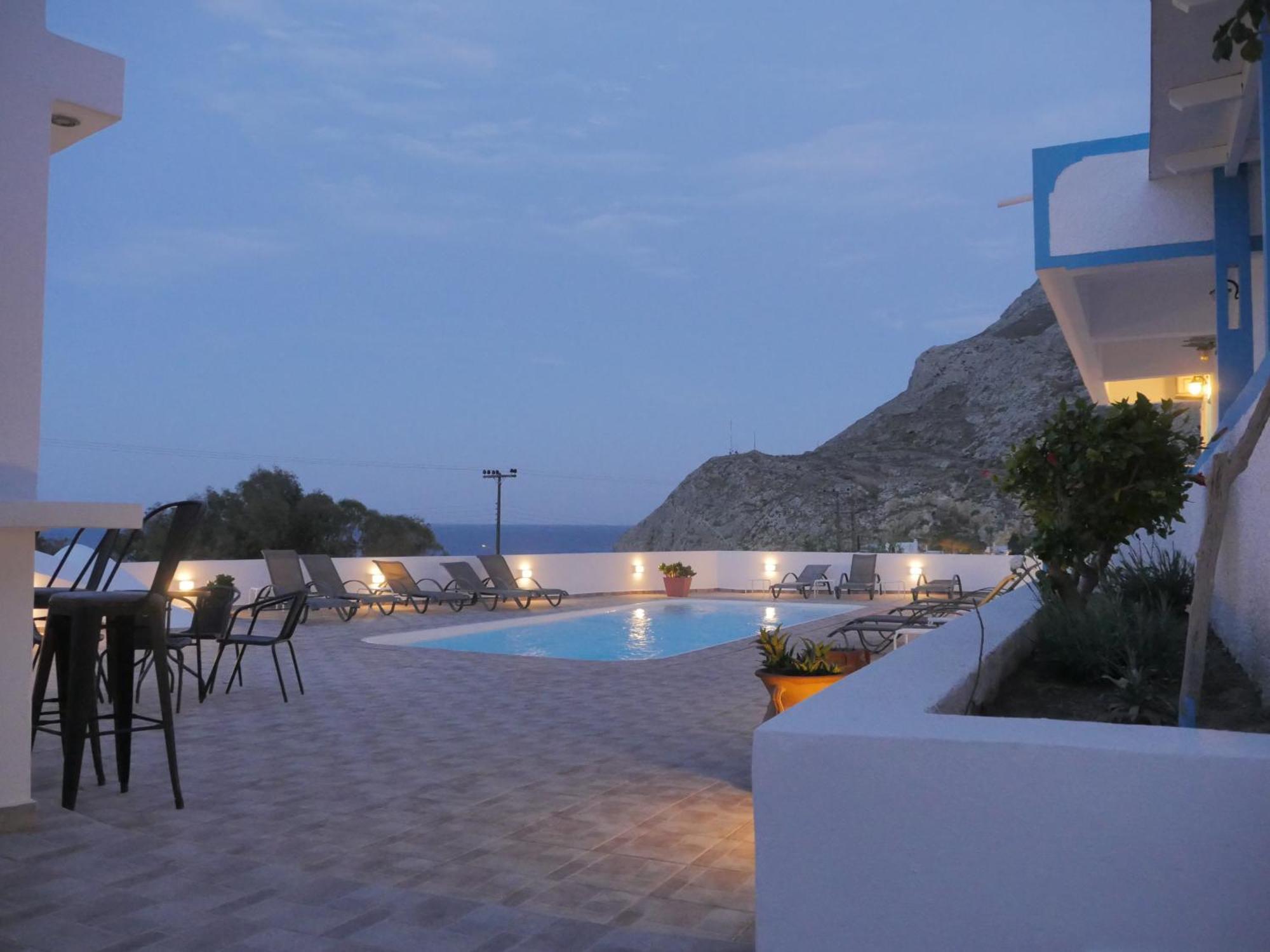 Ancient Thera Apartments Kamari  Exterior photo