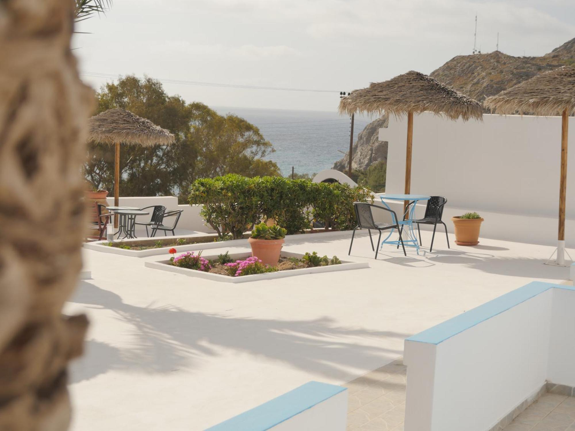 Ancient Thera Apartments Kamari  Exterior photo