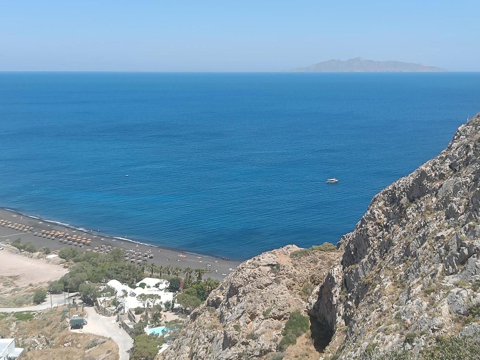 Ancient Thera Apartments Kamari  Exterior photo